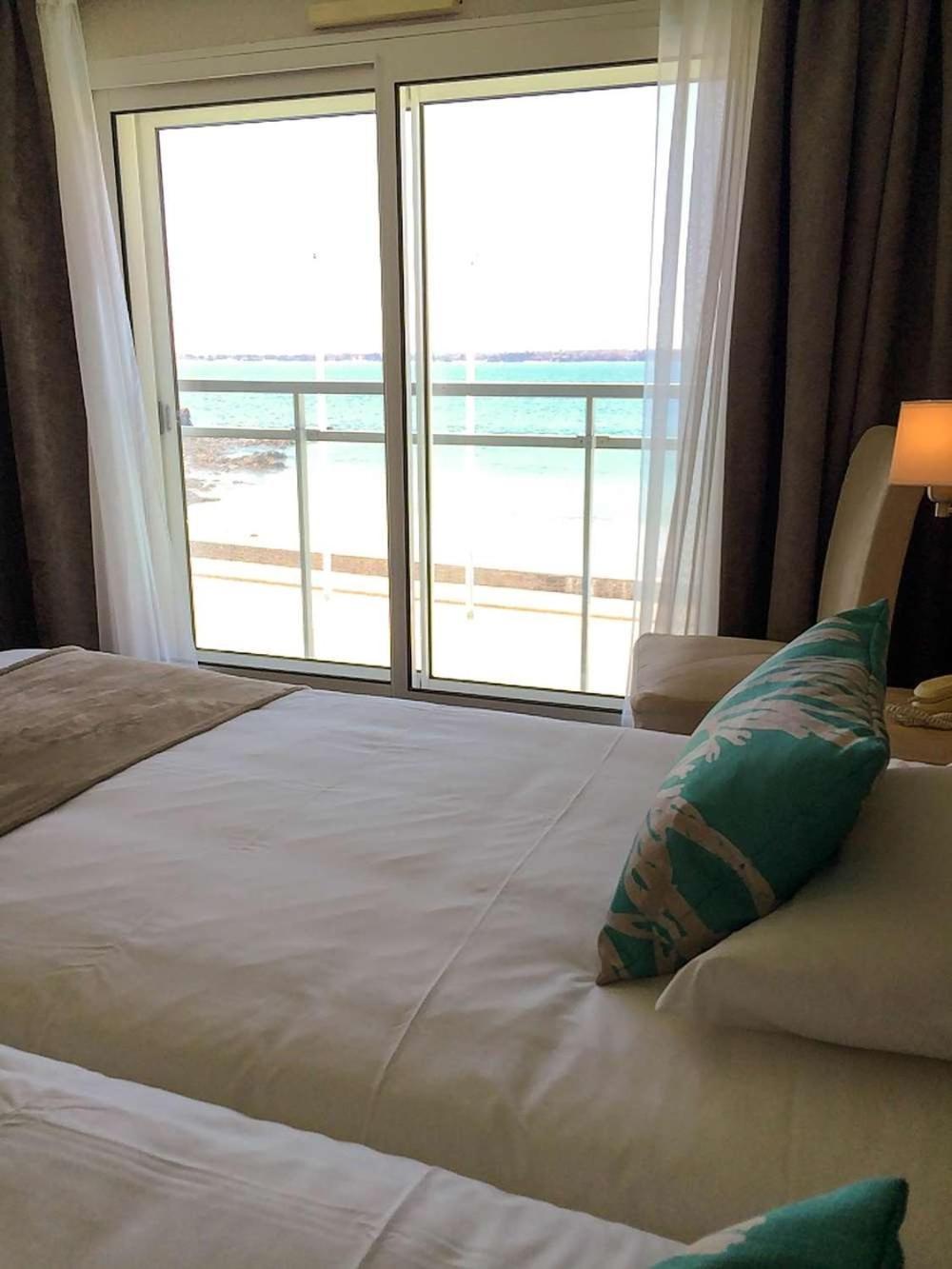 Brit Hotel De L'Ocean Конкарно Экстерьер фото